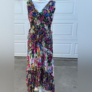 Women's Just Taylor V-Neck Sleeveless Pleated Chiffon Midi Dress Size 4